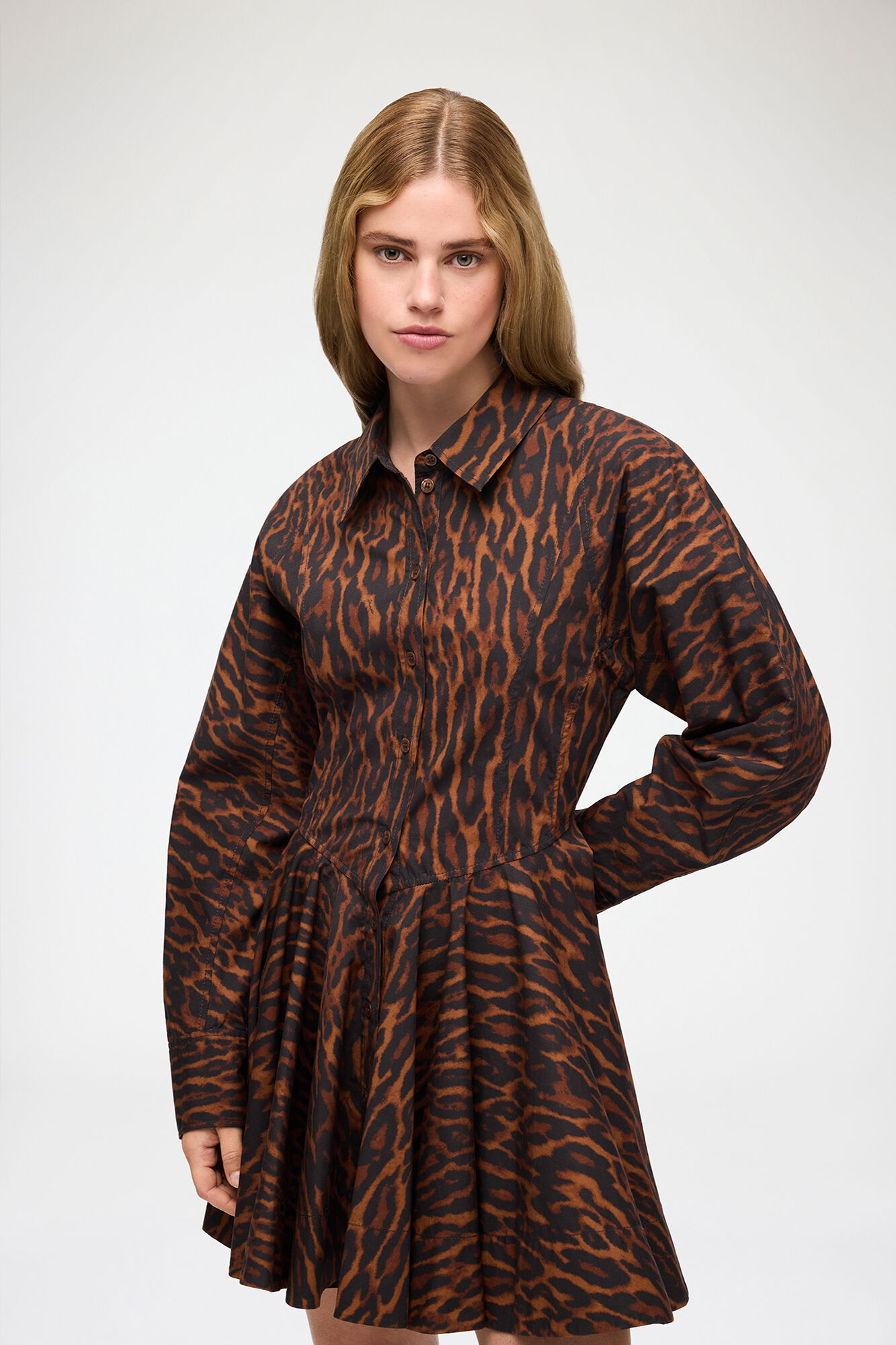 Kleid in rotem Farbverlauf und Leopard, Organic Cotton, in colour Rawhide - 3 - GANNI