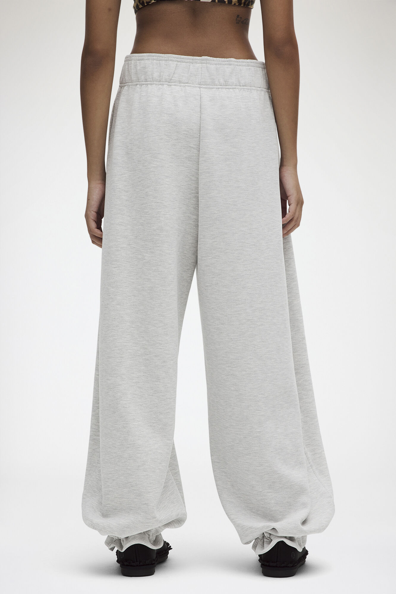 Brushed Softstreme Barrel-Leg Pants, Recycled Polyester, in colour Heathered Core Ultra Light Grey - 3 - GANNI