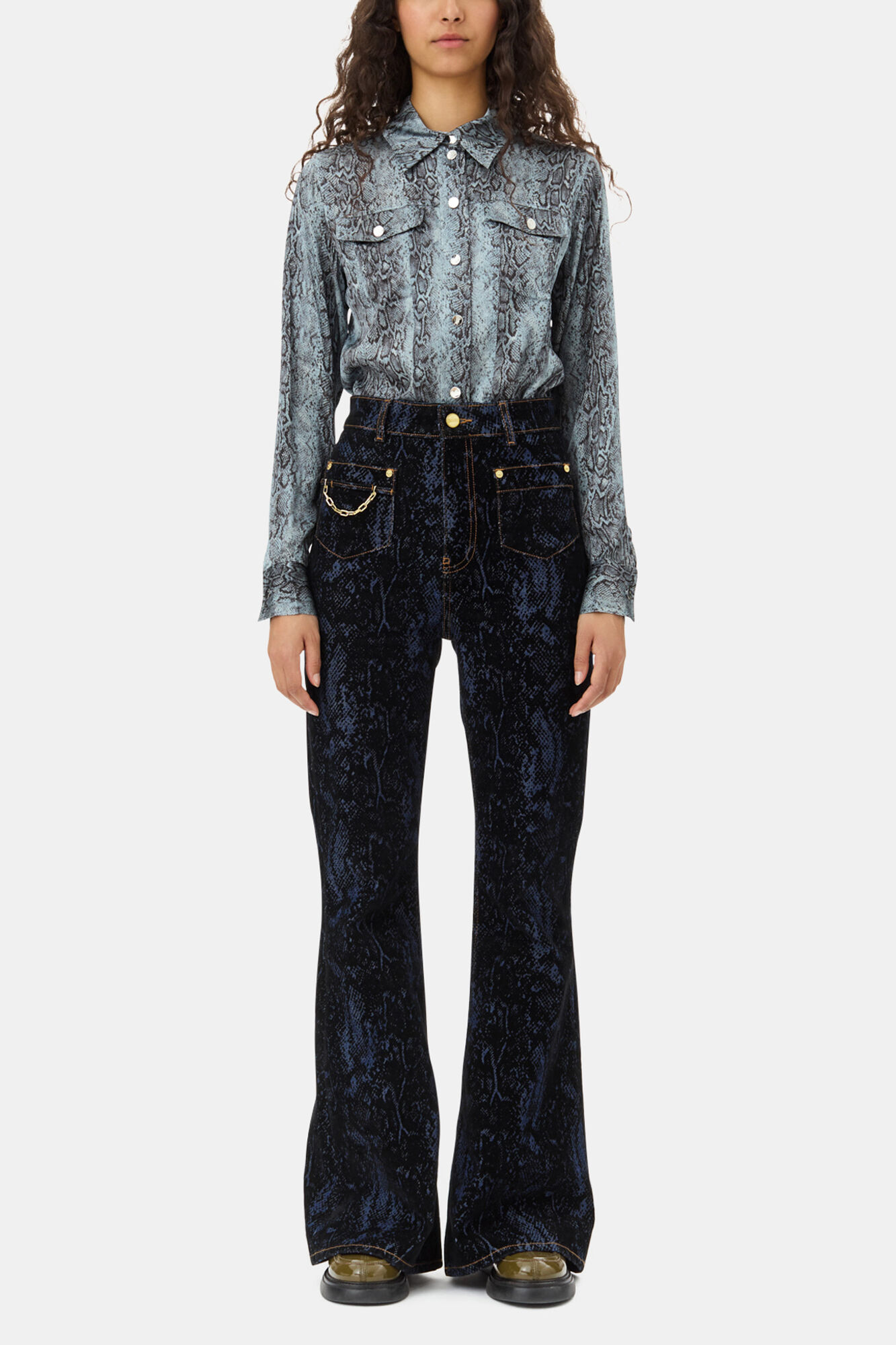 Blue Snake Printed Shirt, Viscose, in colour Celestial Blue - 2 - GANNI