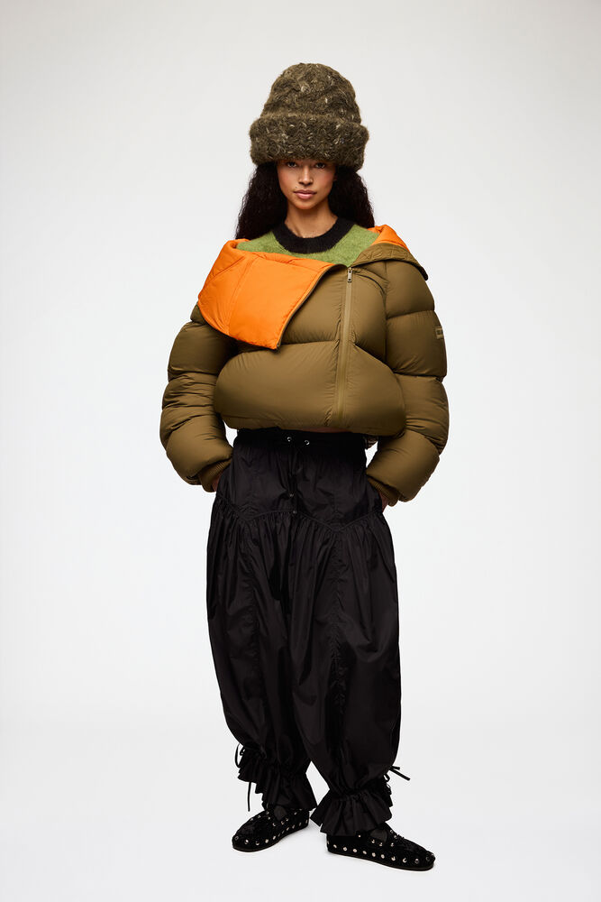 XXL Beanie in Green Cable Knit, Safari
