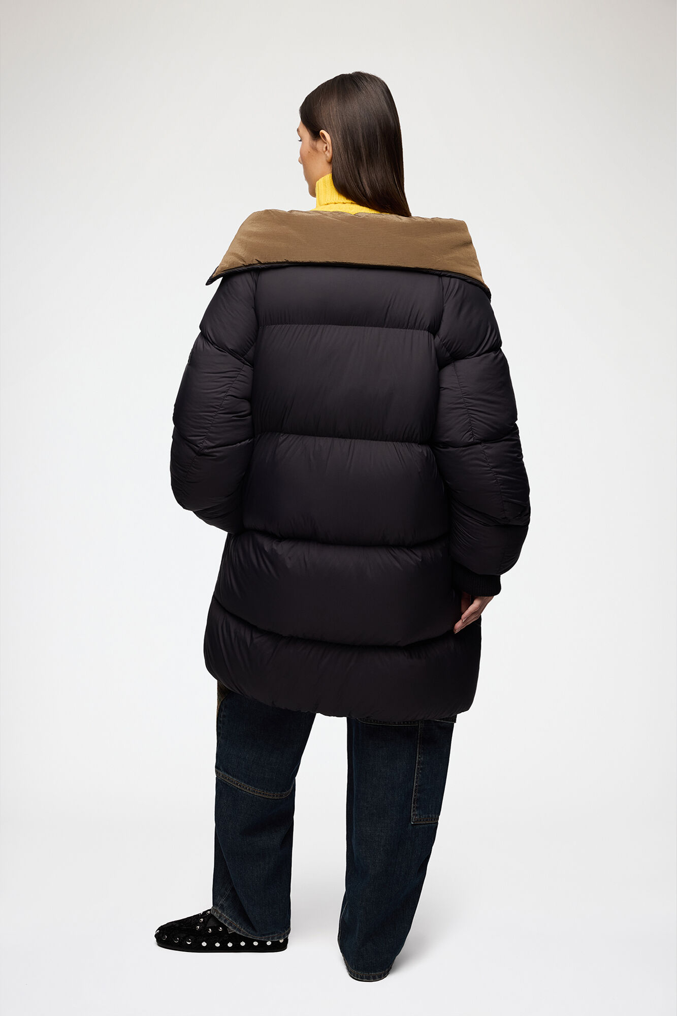 Maxi Puffer in Black Future Nylon, Recycled Polyamide, in colour Phantom - 3 - GANNI