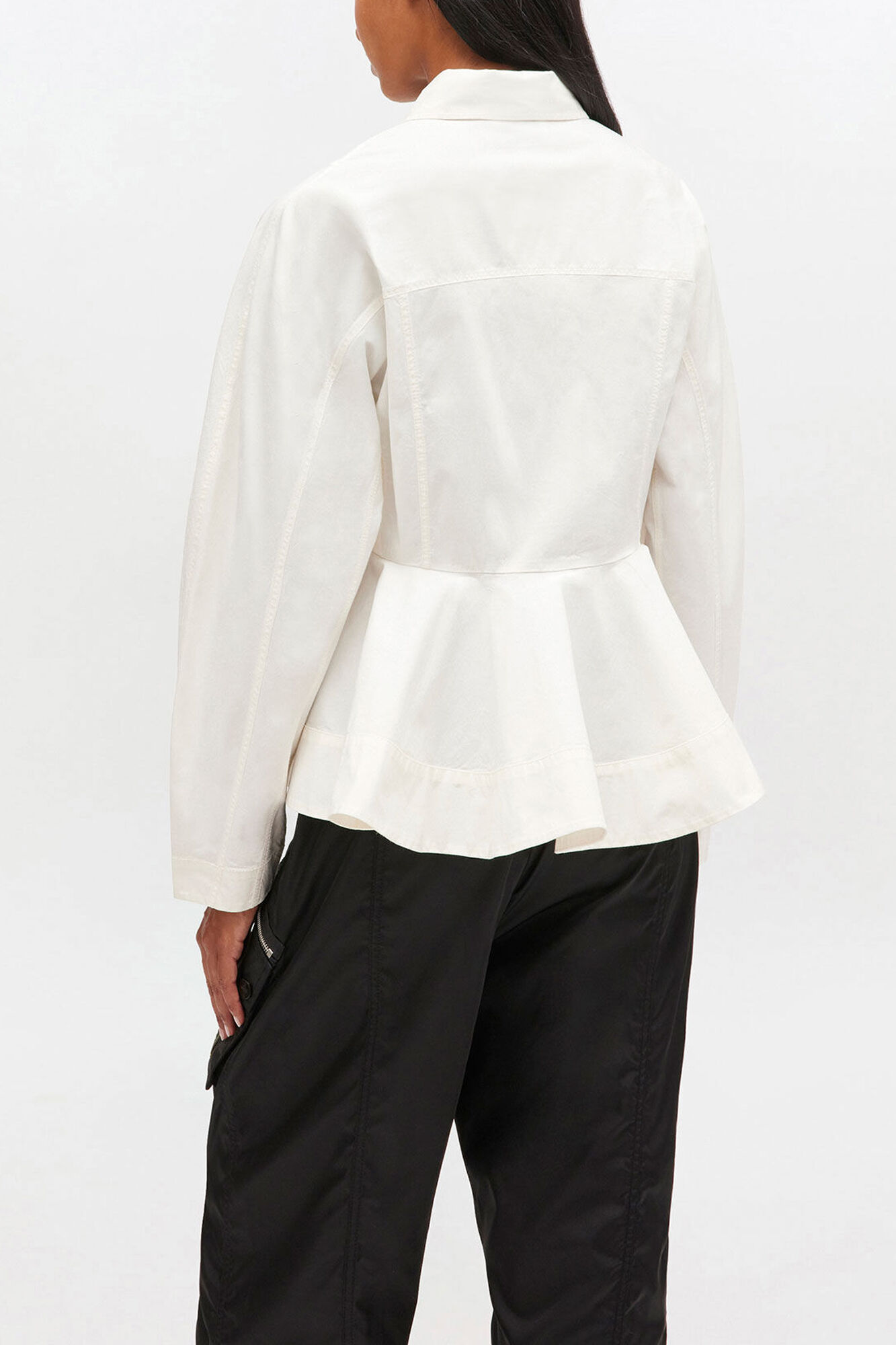 Elfenbeinfarbenes Peplumhemd, Organic Cotton, in colour Egret - 3 - GANNI