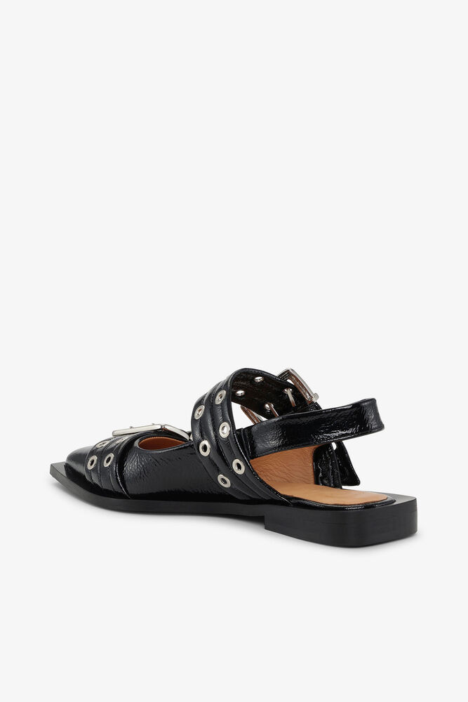 Feminine Buckle Ballerinas in Black, Black