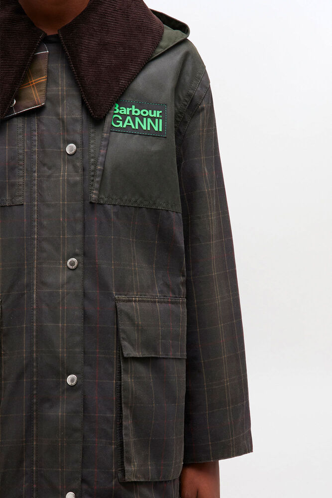 Waxed Jacket in Green, Dark Green