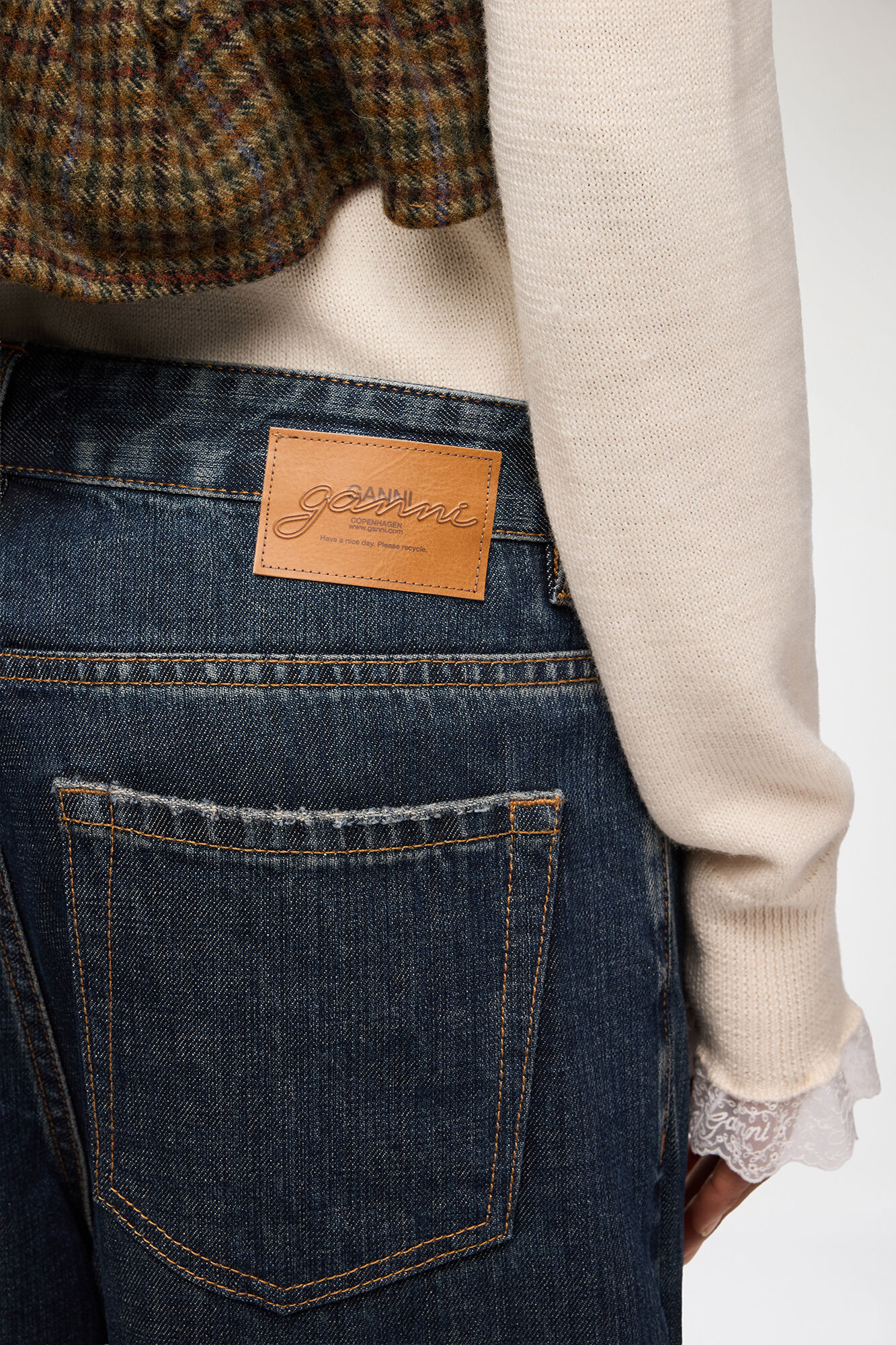 Audri Jeans in Textured Slub Denim, Recycled Cotton, in colour Dark Blue Vintage - 4 - GANNI