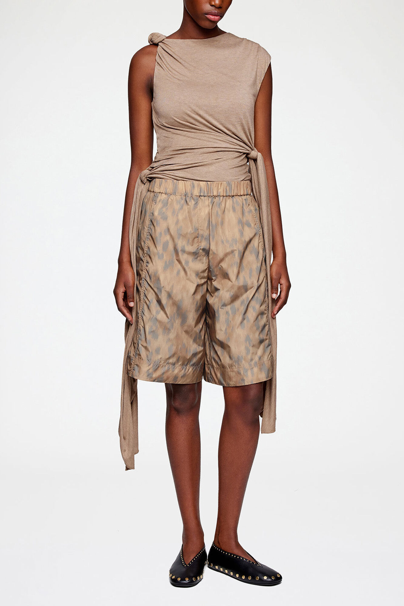 Shorts in Printed Nylon, Recycled Polyamide, in colour Burro - 1 - GANNI