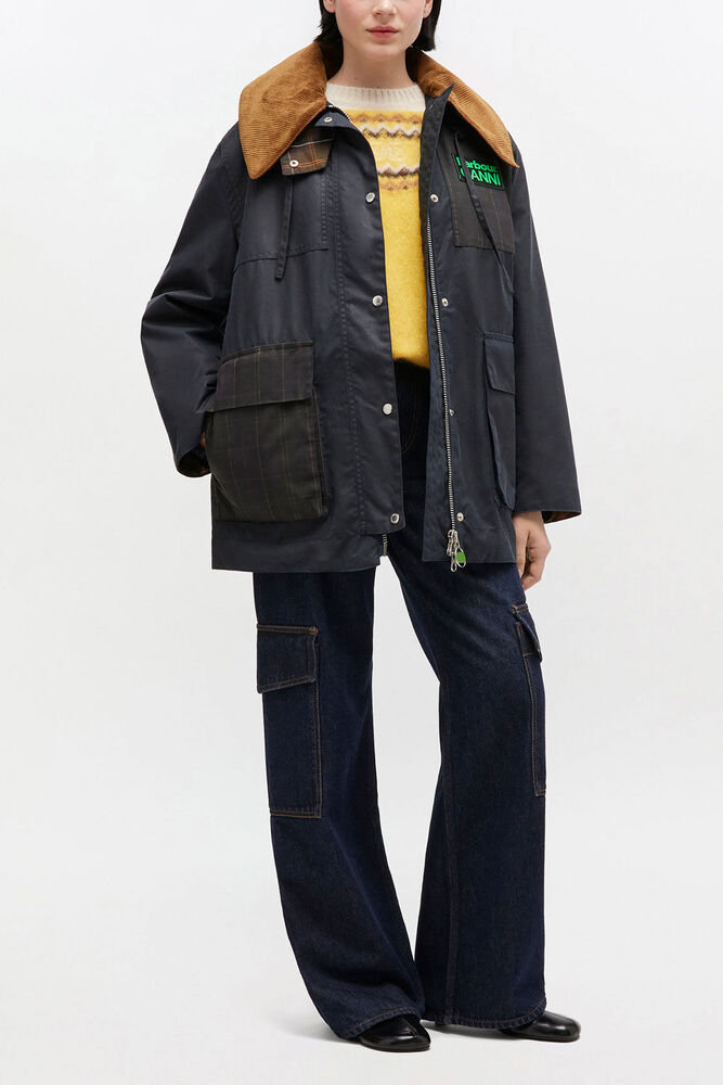 Waxed Jacket in Blue, Sky Captain
