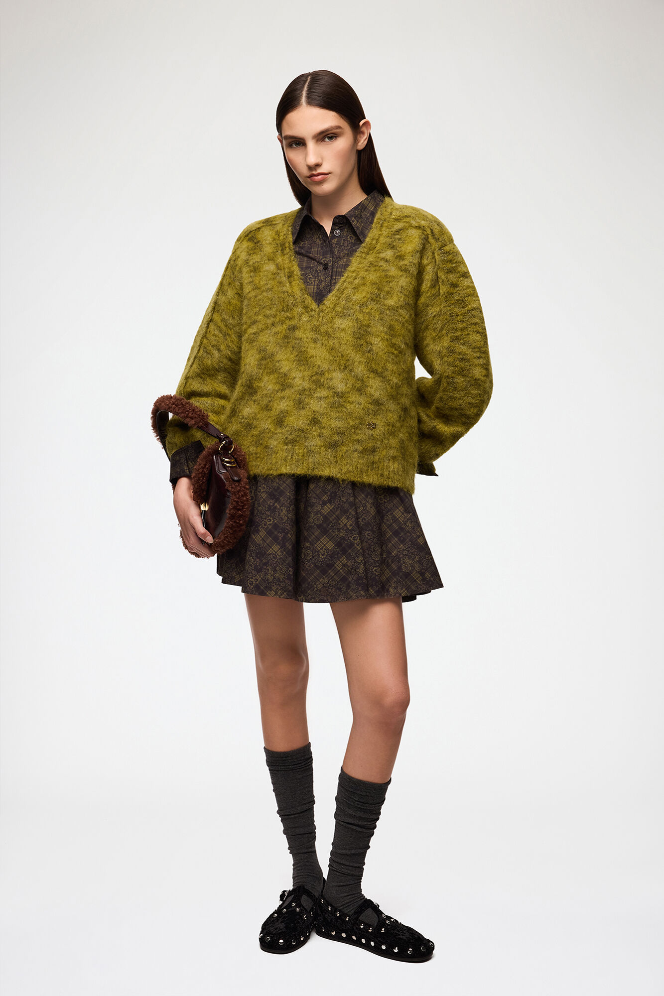 Tröja i borstad mohair, Wool, in colour Military Olive - 2 - GANNI