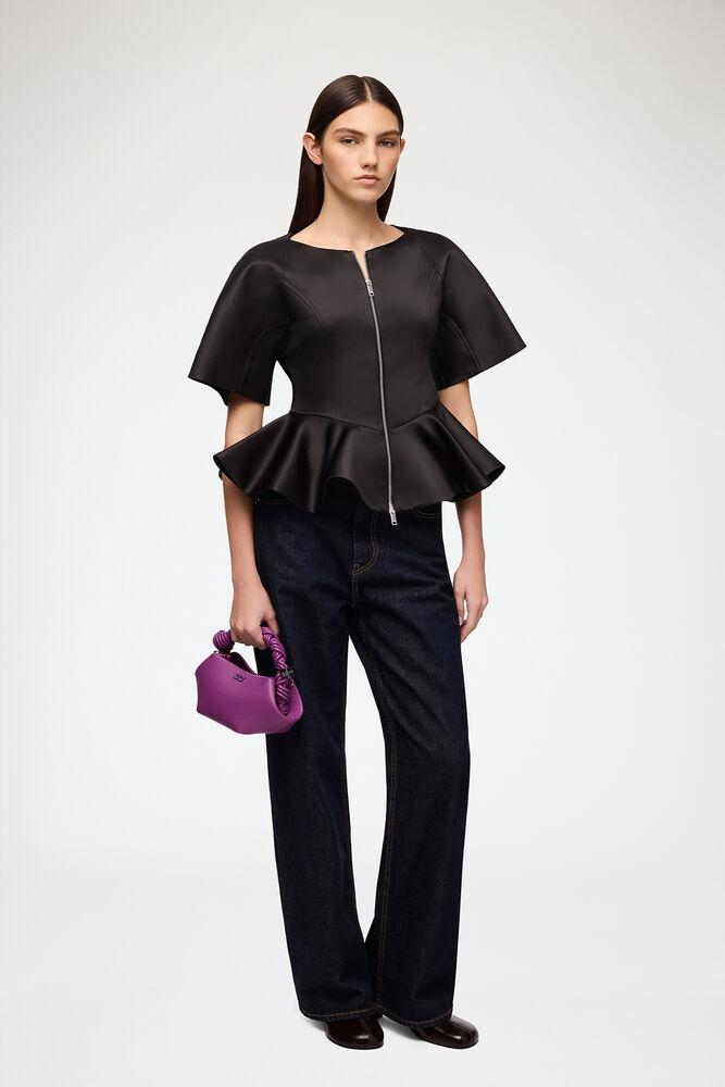 Blouse in Black Satin, Black