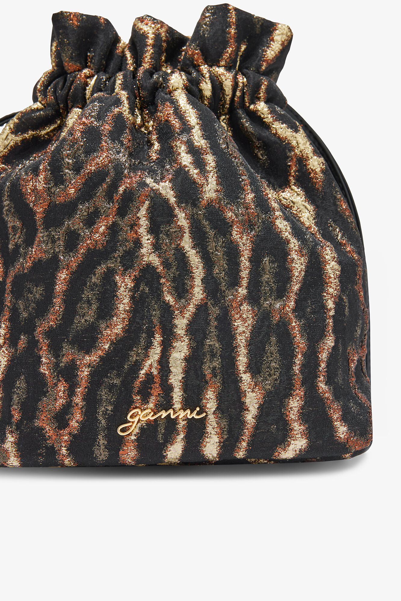 Bou Bucket Pochette en cloqué métallisé, Recycled Polyester, in colour Antique Bronze - 3 - GANNI