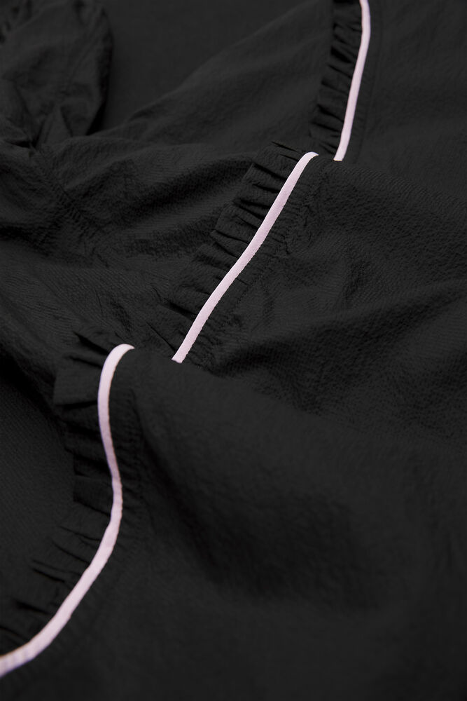 Ruffle-Trim Textured MR Shorts, Black