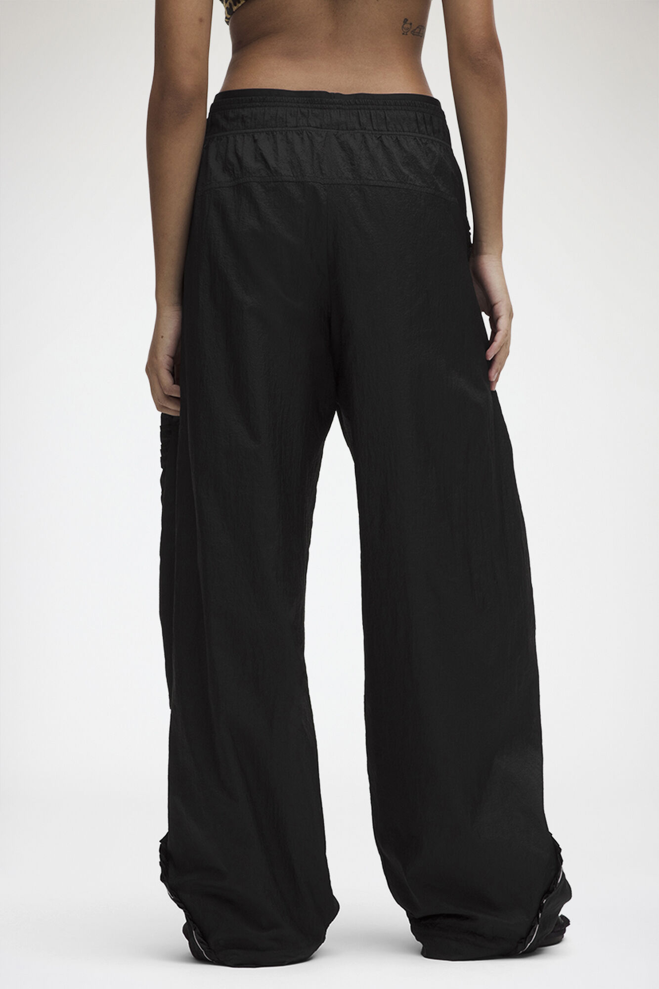 Ruffle-Trim Textured MR Pants, Recycled Polyamide, in colour Black - 3 - GANNI