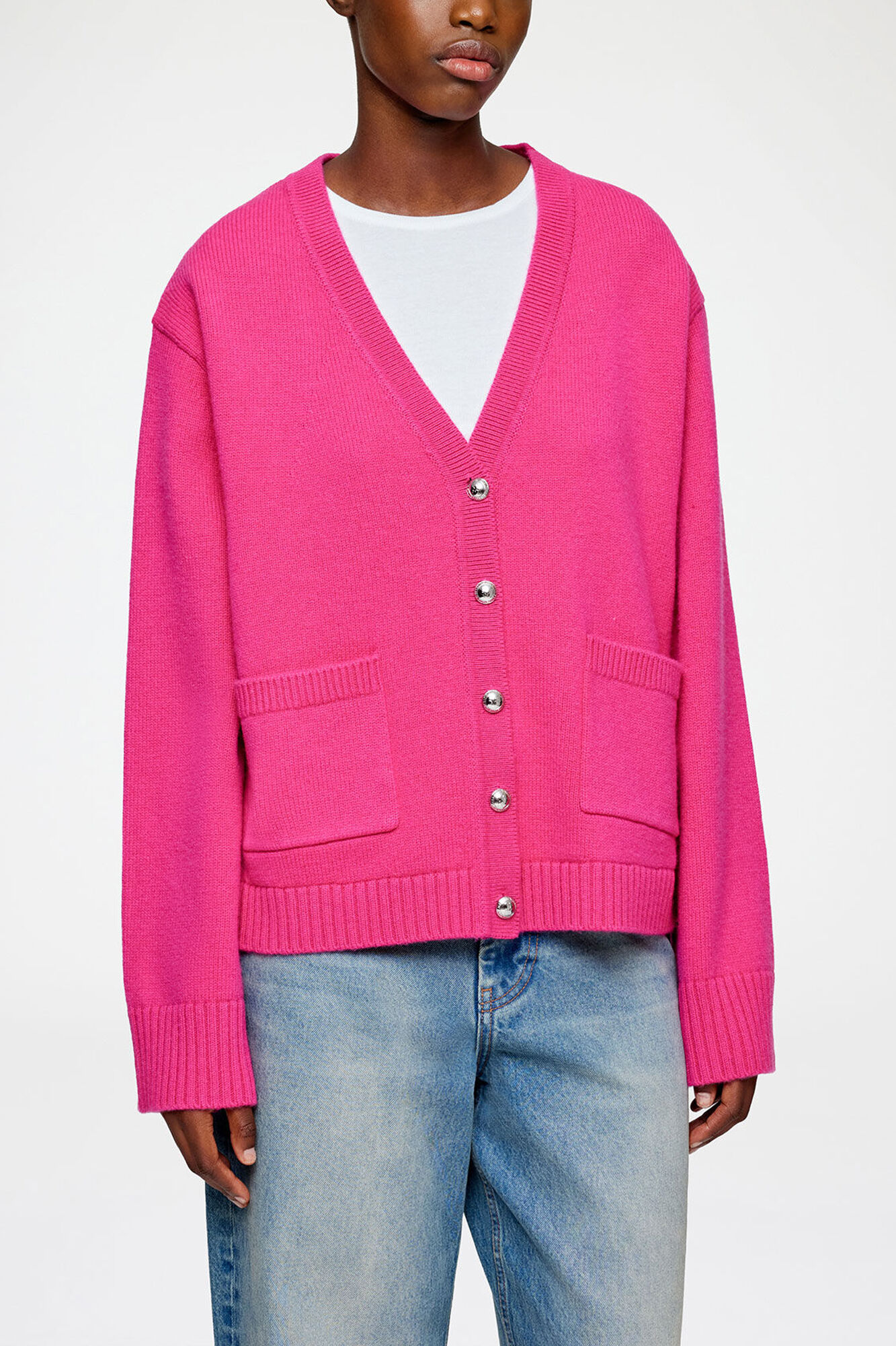 Klassisk cardigan i ull, Wool, in colour Fuchsia Purple - 2 - GANNI