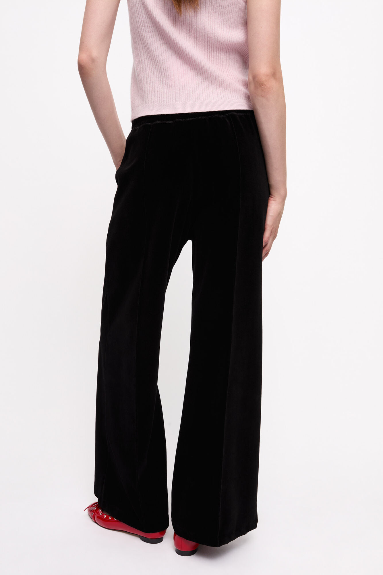 Bukser i kraftig velour, Organic Cotton, in colour Black - 3 - GANNI