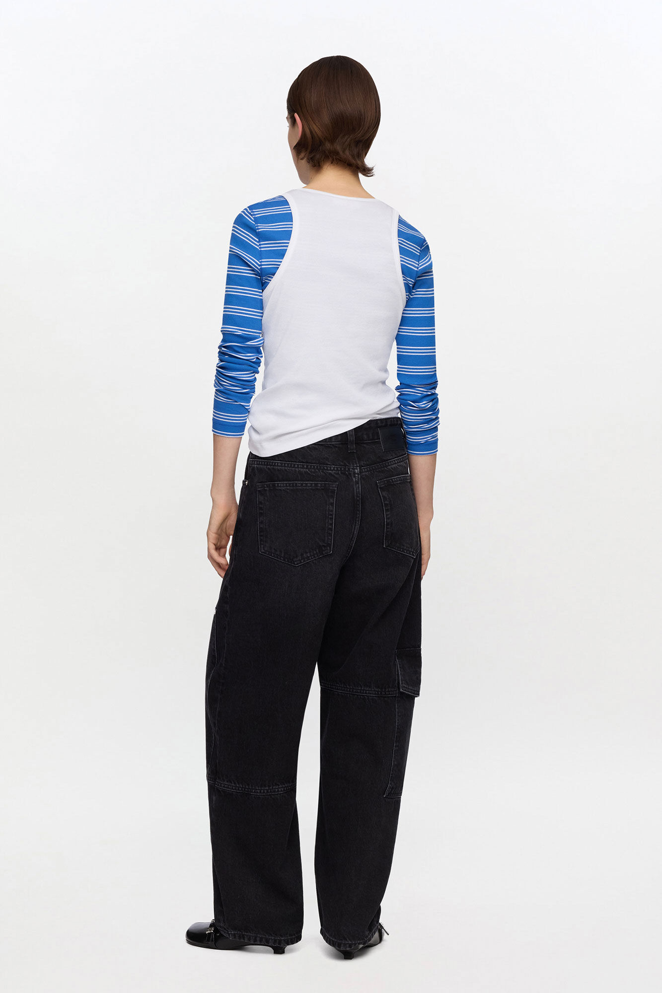Audri Jeans in Black Rigid Denim, Organic Cotton, in colour Black Washed - 2 - GANNI
