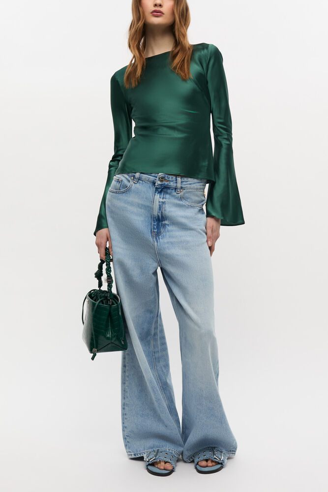 Green Satin Blouse, Pineneedle