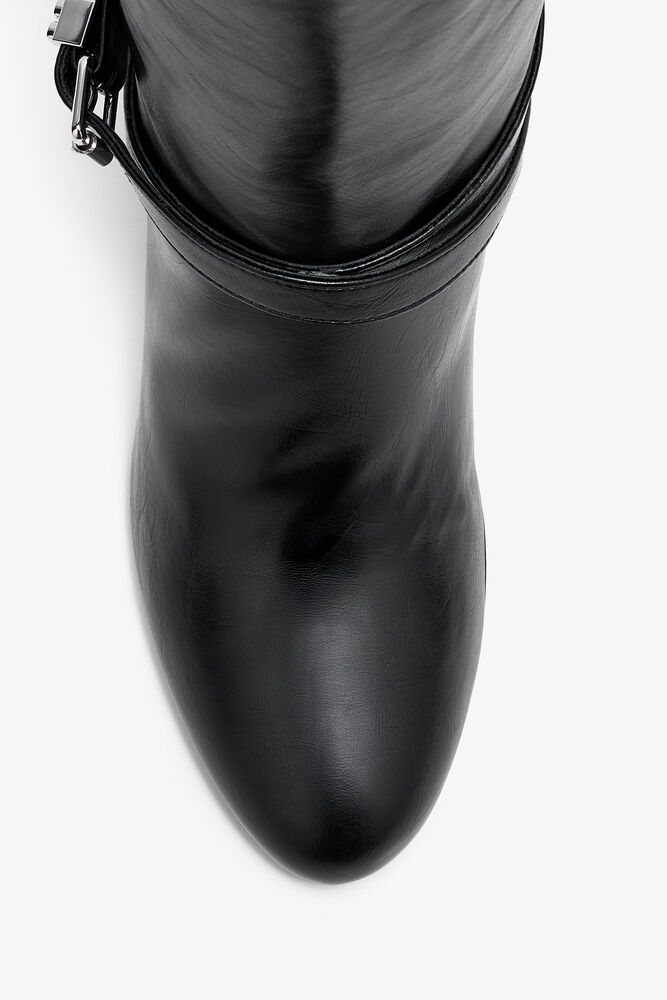 Kat High Boot in Black, Black