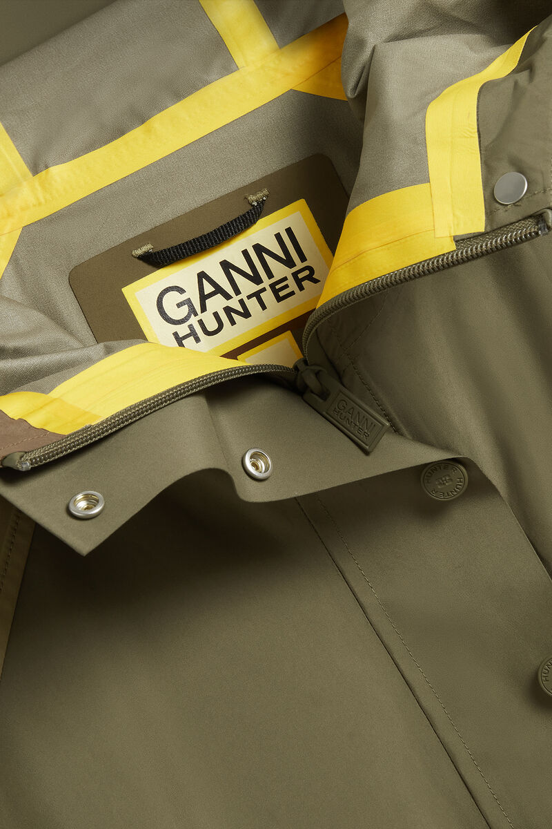 Poncho in 10K Waterproof Shell, Recycled Polyester, in colour Military Olive - 4 - GANNI