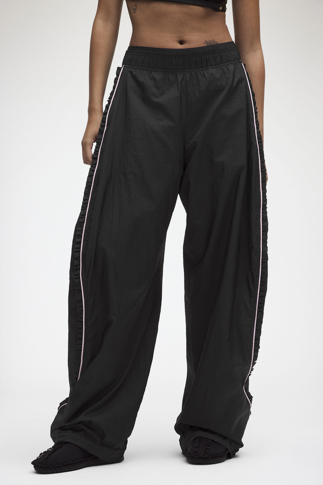 Ruffle-Trim Textured MR Pants, Recycled Polyamide, in colour Black - 2 - GANNI