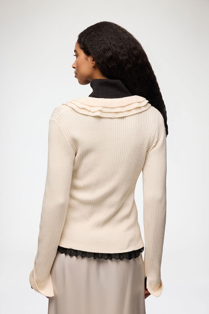 Top in Ribbed Merino, Egret