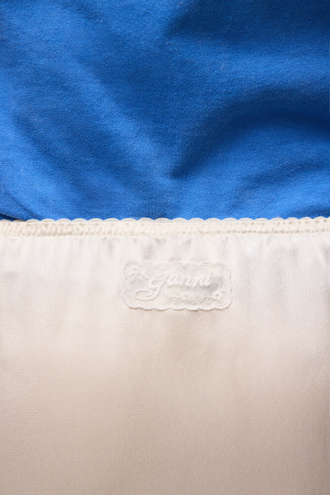 Skirt in Frill Satin, Egret