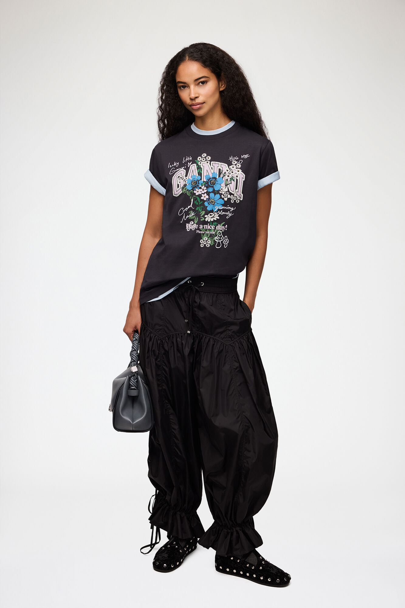 T-shirt with Flowers, Organic Cotton, in colour Phantom - 2 - GANNI