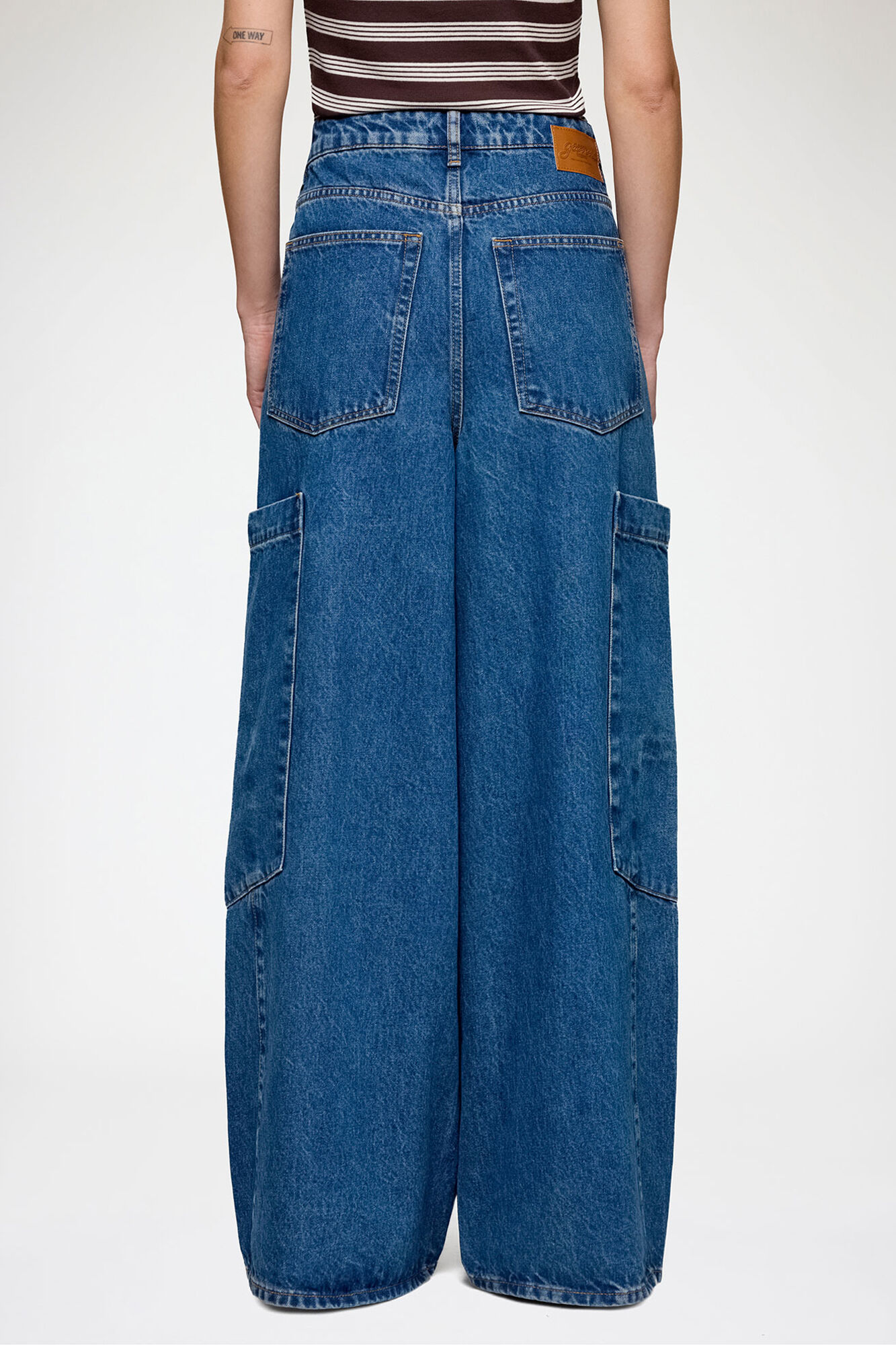 Baggy Cargo Jeans in Rigid Denim, Organic Cotton, in colour Mid Blue Stone - 2 - GANNI
