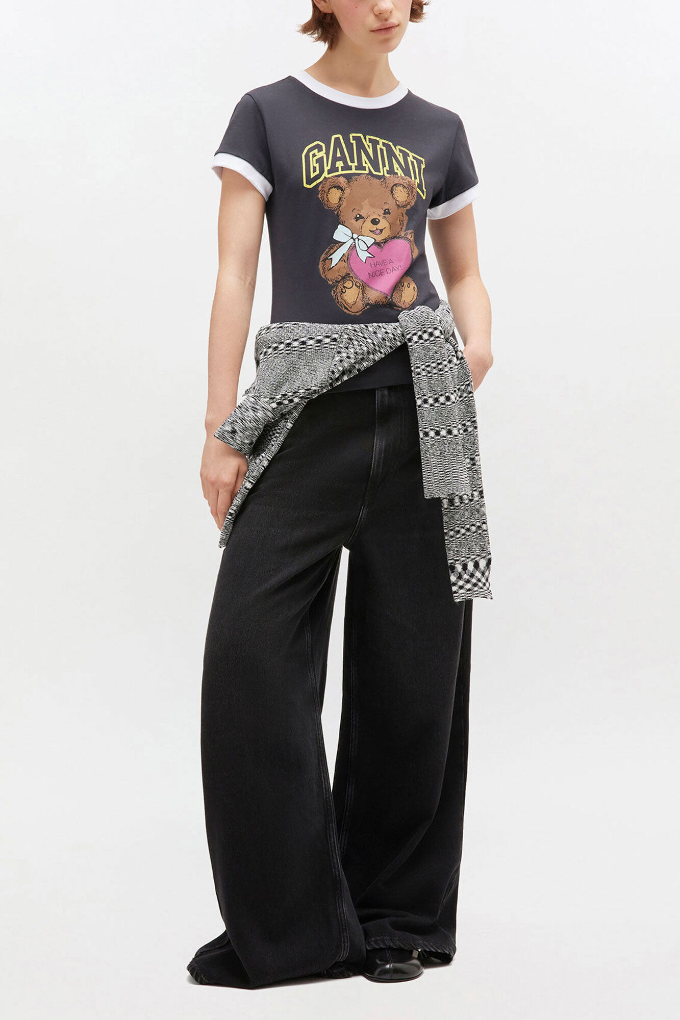 Black Cropped Teddy T-shirt, Organic Cotton, in colour Phantom - 2 - GANNI