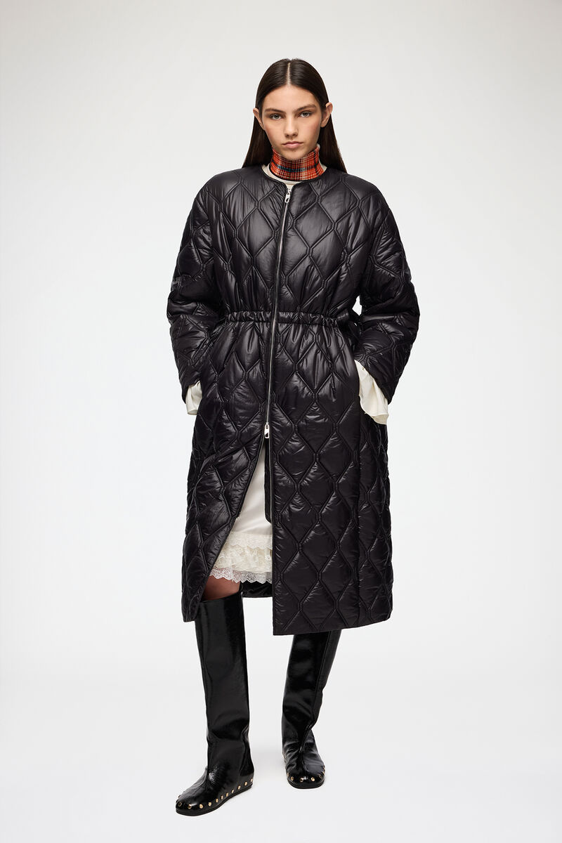 Kappa i svart kvilt, Recycled Polyamide, in colour Black - 1 - GANNI