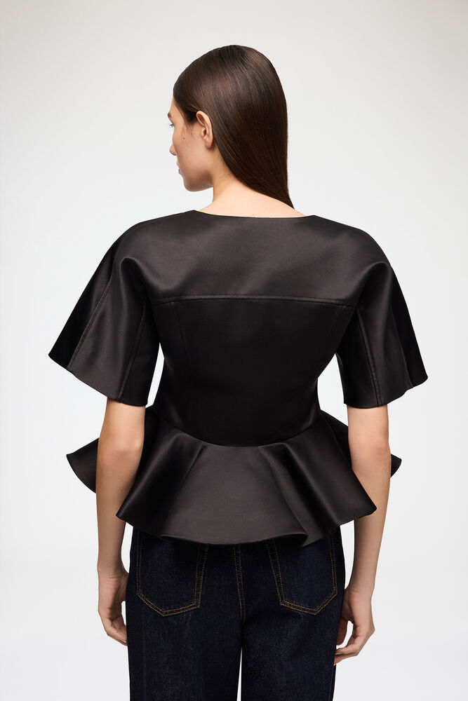 Blouse in Black Satin, Black