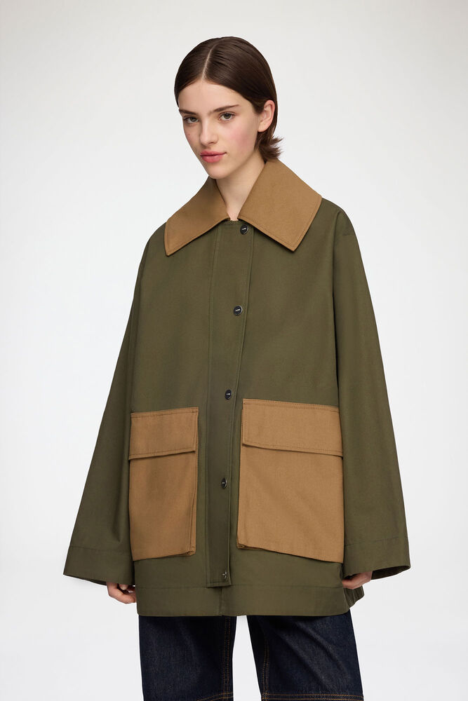 Jacket in Green Canvas, Military Olive