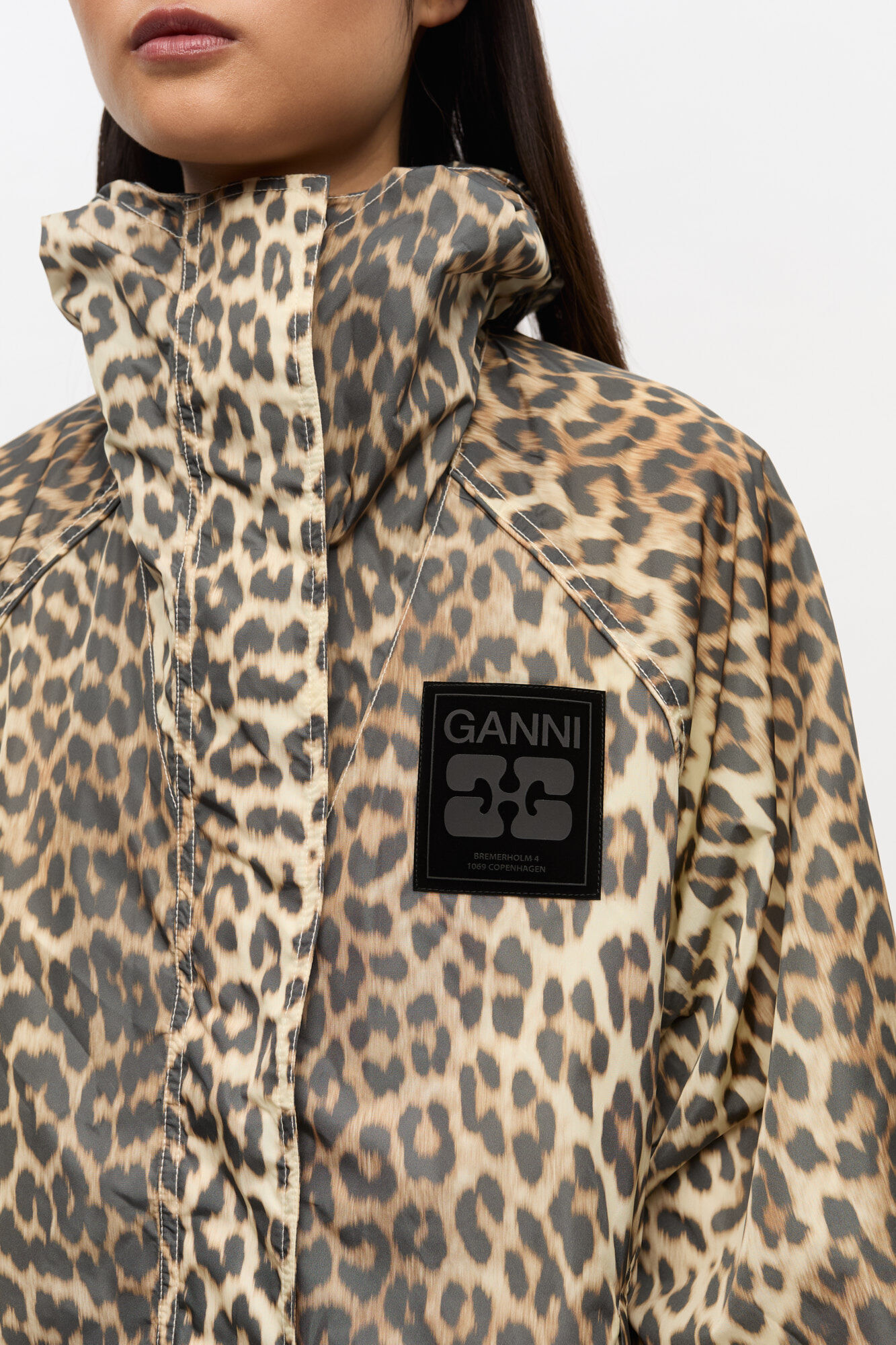 Jakke i leopard nylon, Recycled Nylon, in colour Almond Milk - 4 - GANNI