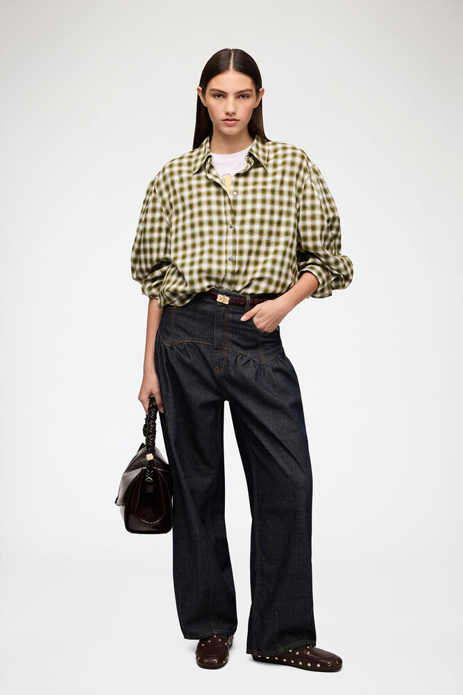Shirt in Light Check Flannel, Green Moss