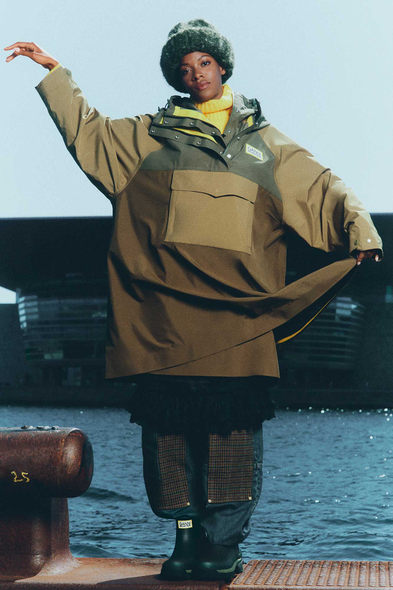 Poncho in 10K Waterproof Shell, Recycled Polyester, in colour Military Olive - 1 - GANNI