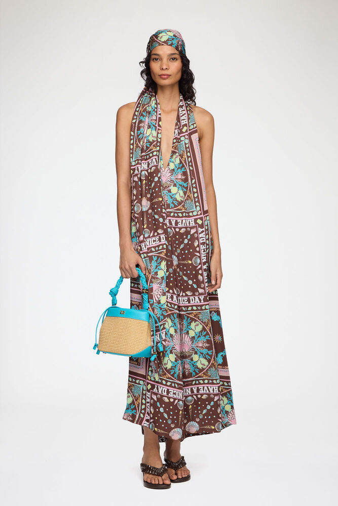 Bou Bucket Bag in Straw, Scuba Blue