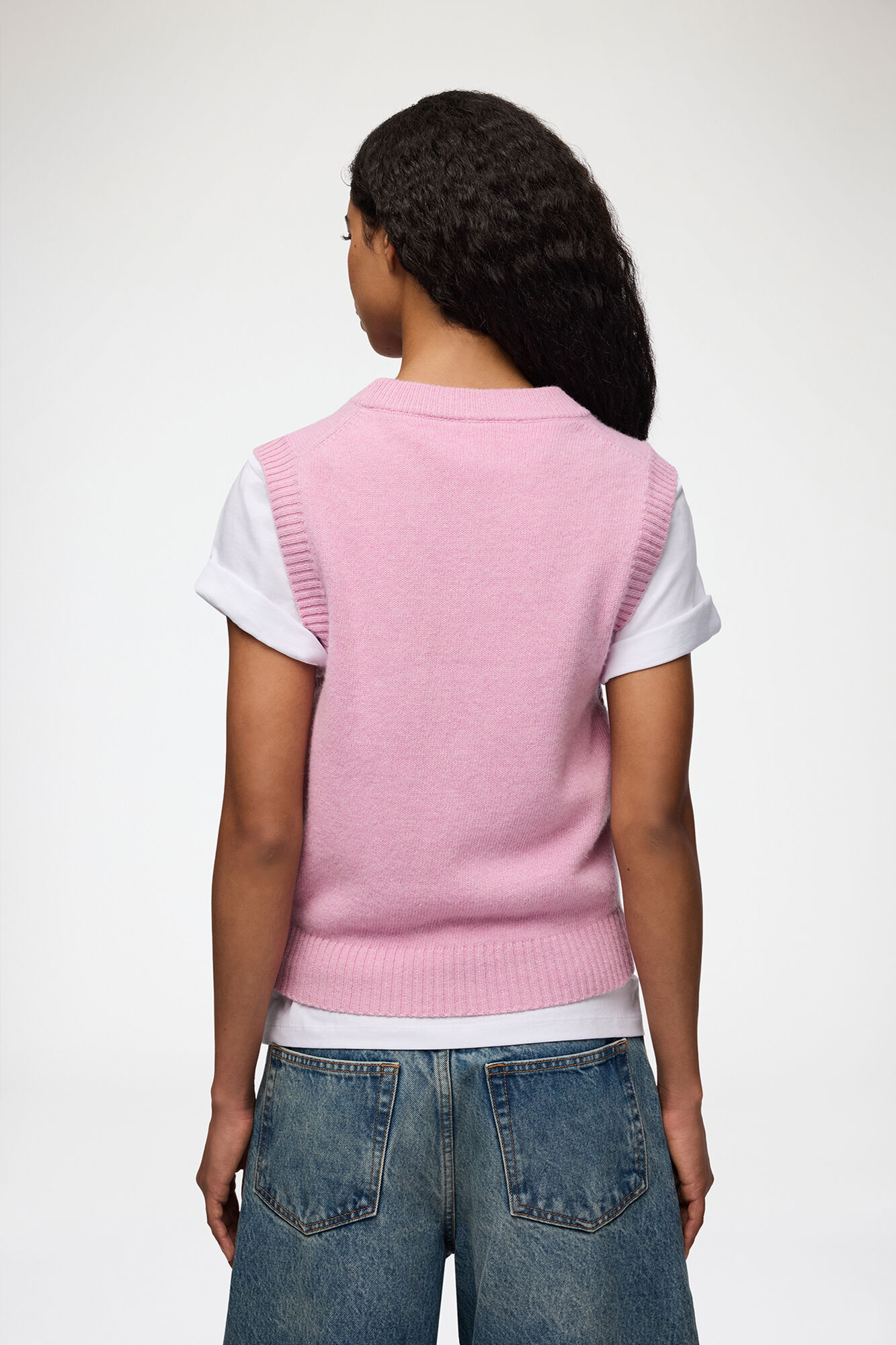 Strikvest med jordbær, Wool, in colour Chalk Pink - 3 - GANNI