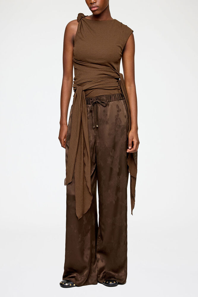 Pants in Brown Satin, Demitasse