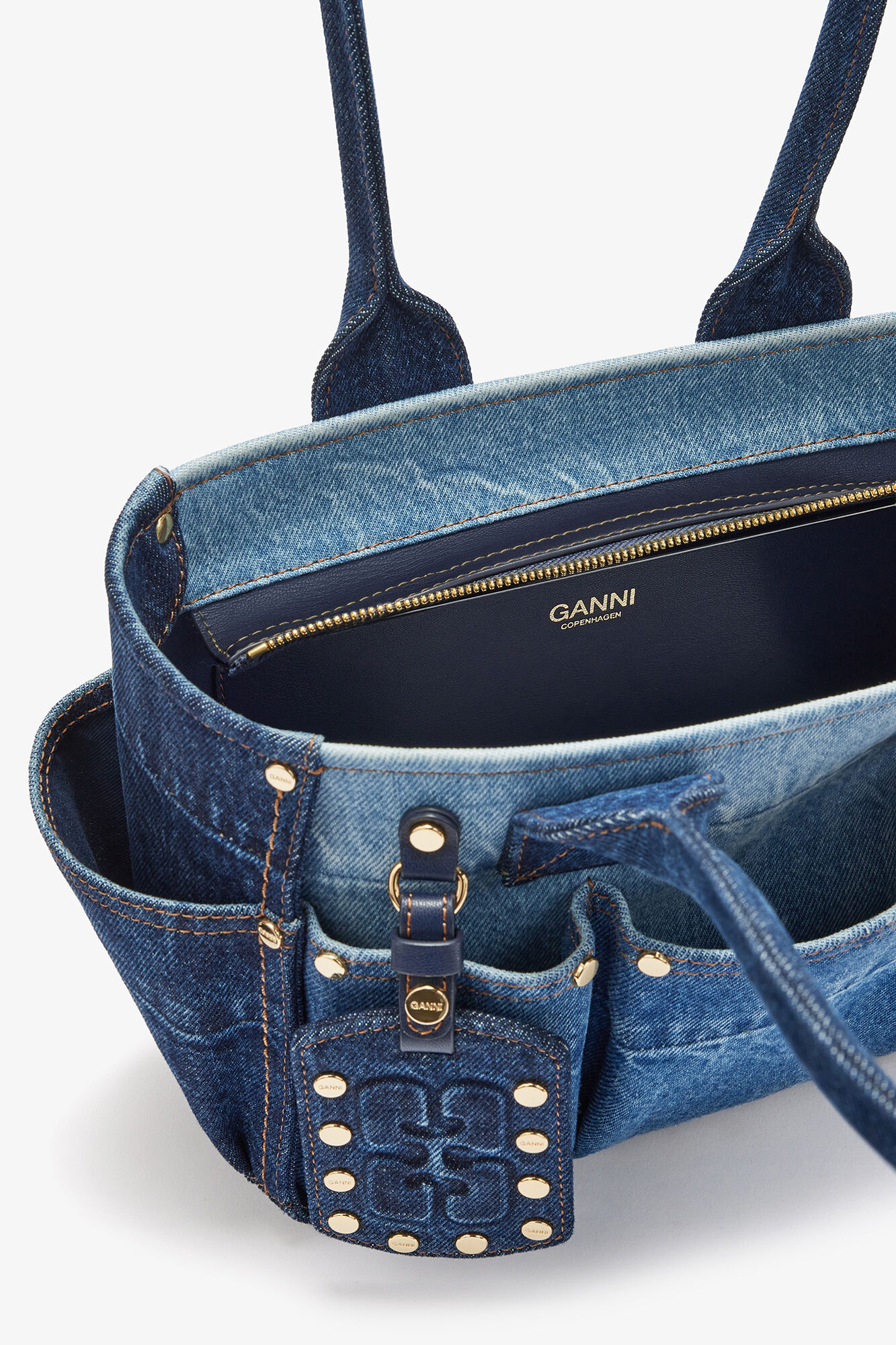 Small Posy Bag in Denim, Organic Cotton, in colour Mid Blue Vintage - 3 - GANNI