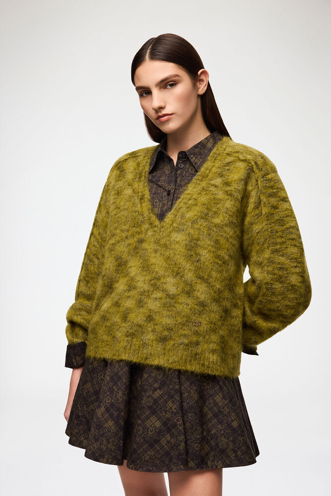 Sweater in Brushed Mohair, Military Olive