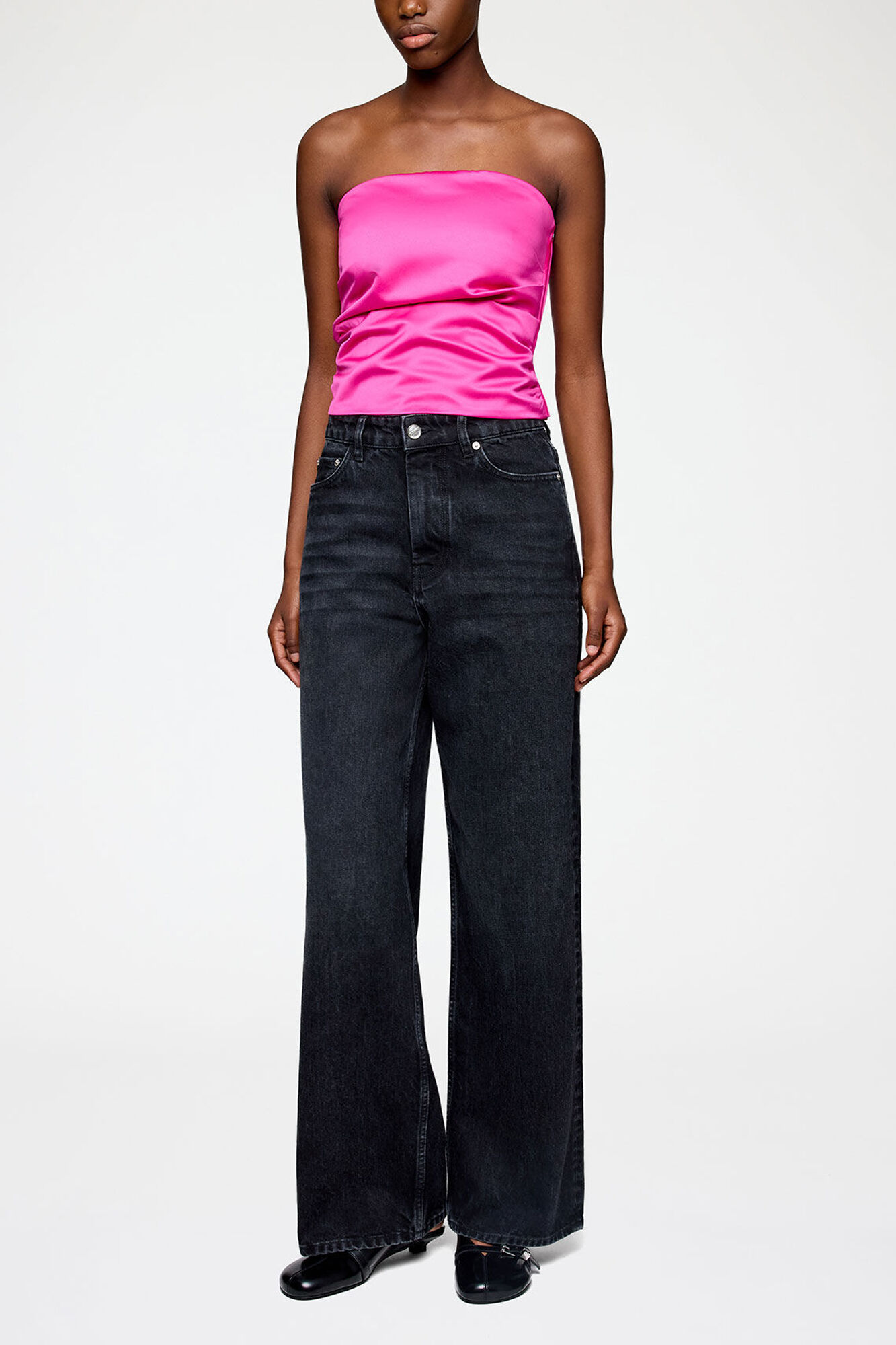 Topp i duchesse-satin, Recycled Polyester, in colour Raspberry Rose - 1 - GANNI