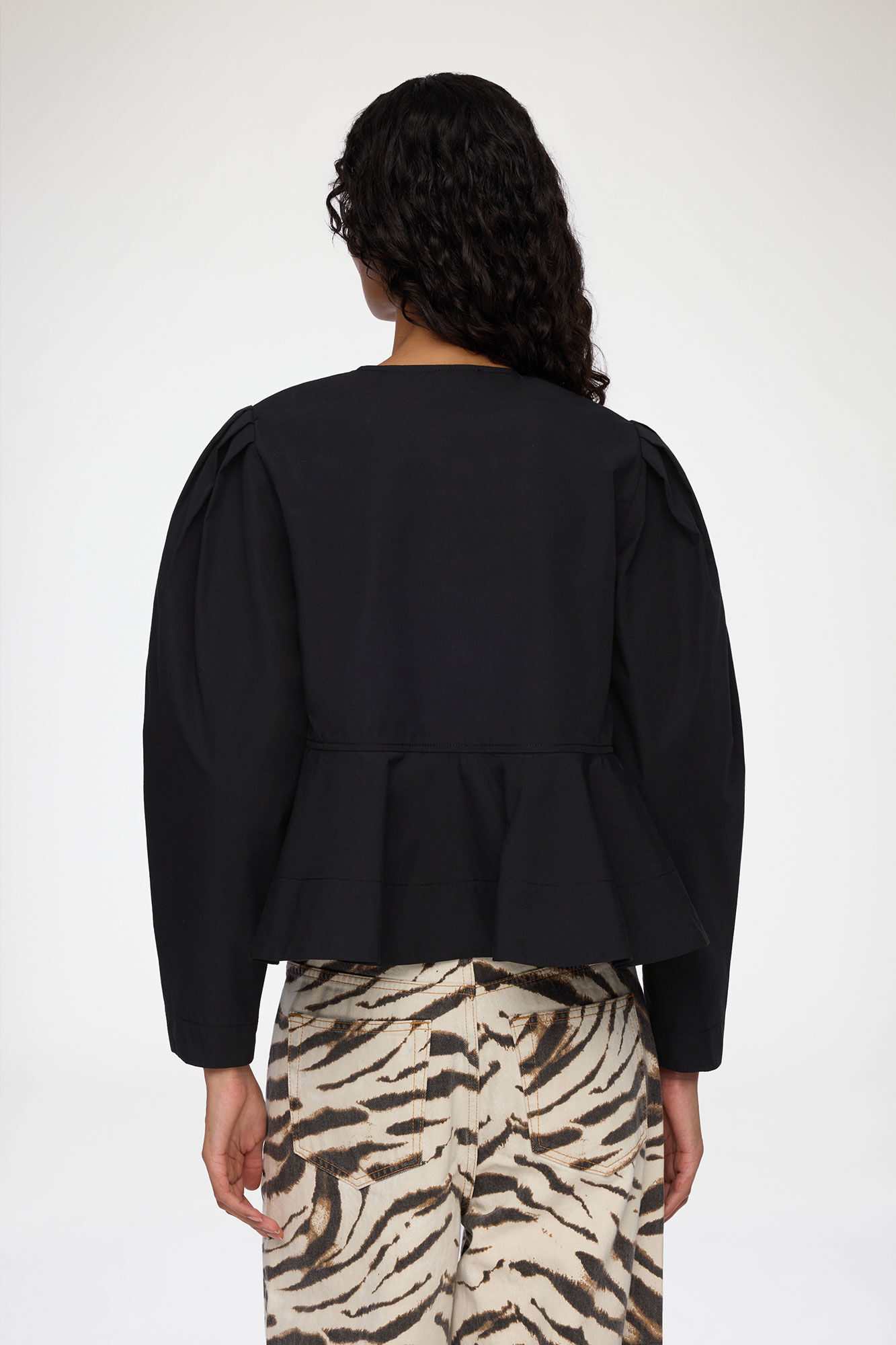 Blouse in Cotton Poplin, Organic Cotton, in colour Black - 3 - GANNI