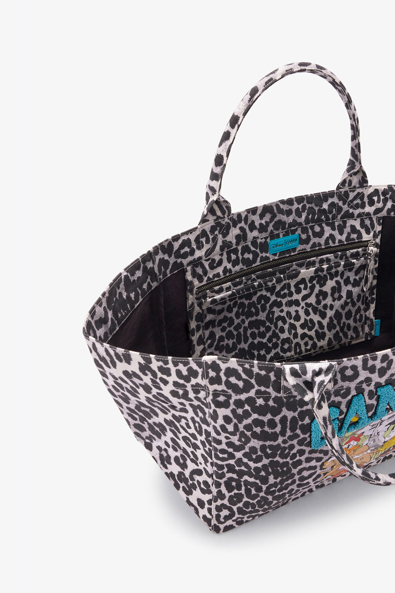 Tote XXL with Minnie Mouse & Daisy Duck, Recycled Cotton, in colour Silver - 3 - GANNI