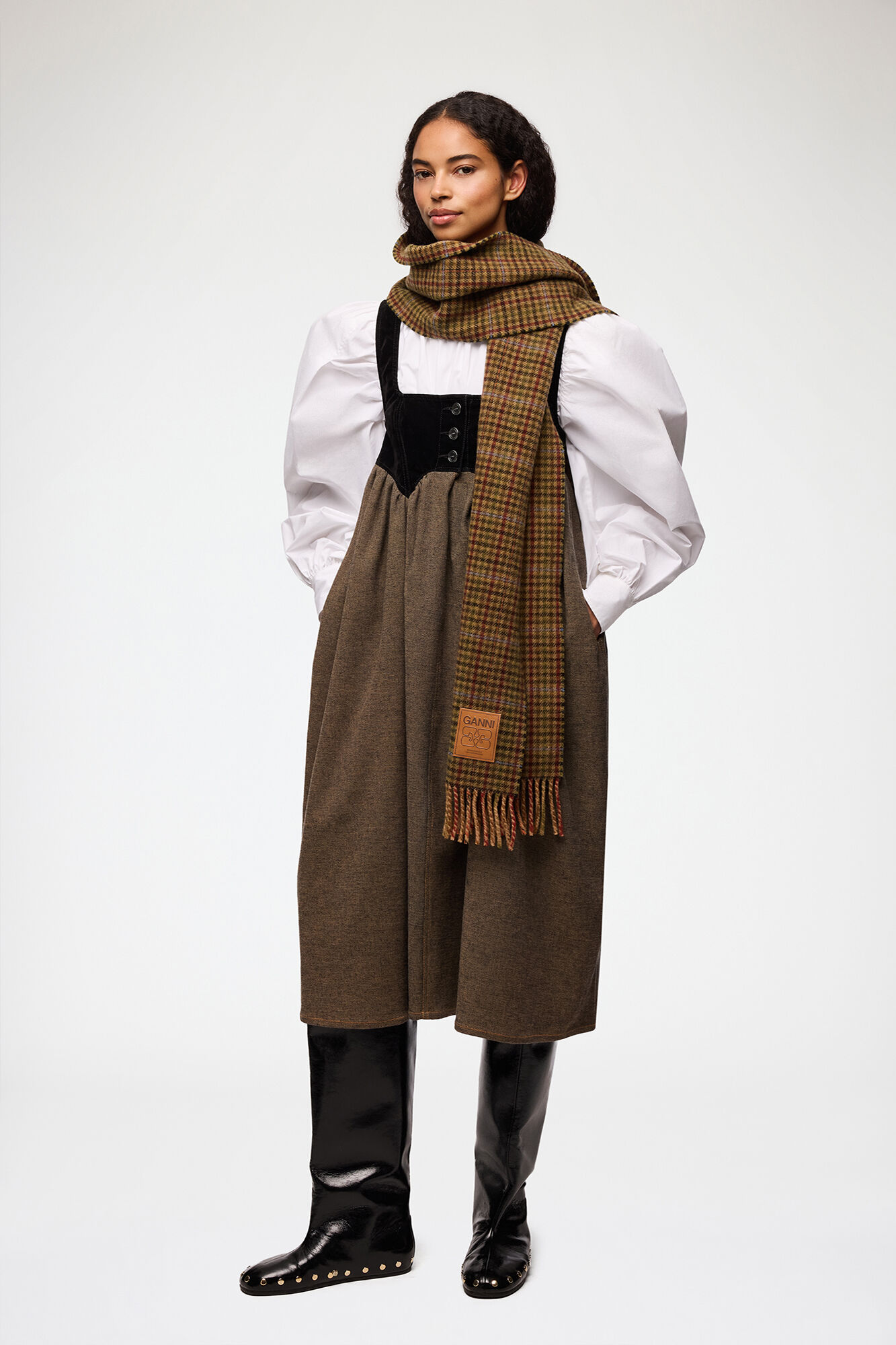 Dress in Neppy Denim, Cotton, in colour Chicory Coffee - 4 - GANNI