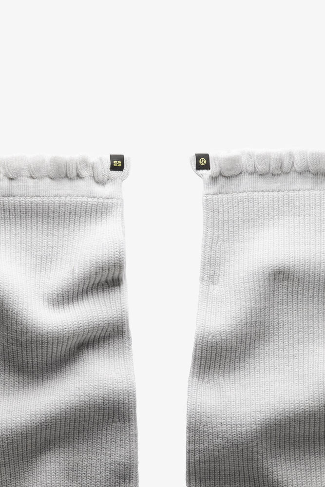Leg Warmers in Grey Wool-Blend, Heathered Core Ultra Light Grey