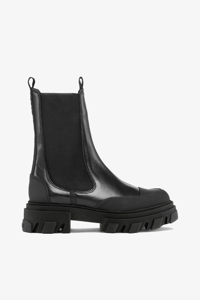 Cleated Mid Chelsea Boots in Black, Black