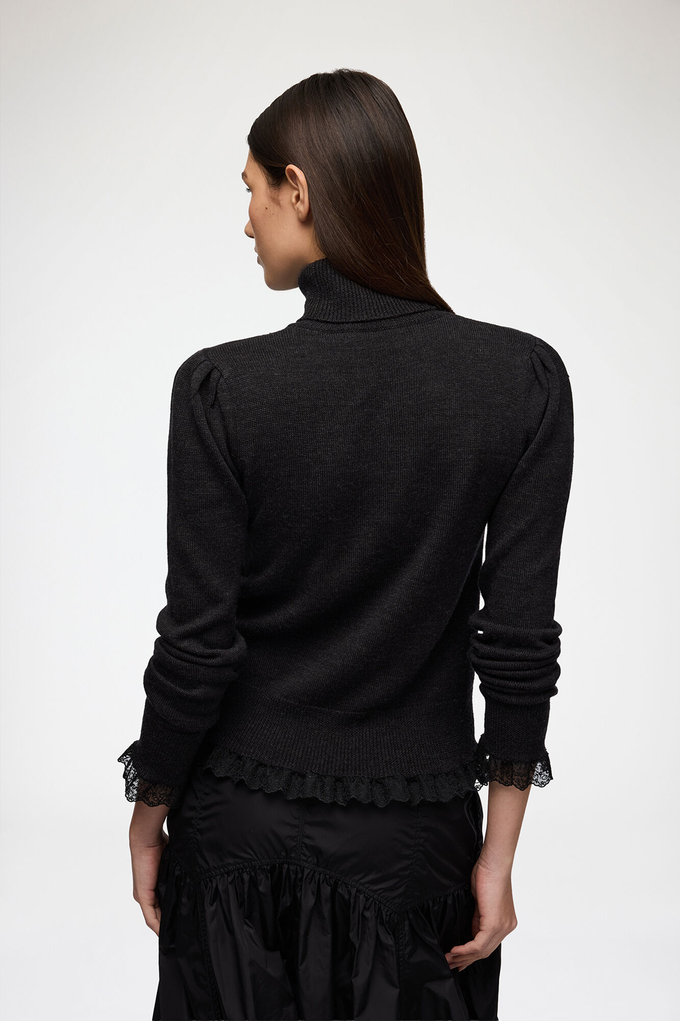 Rollkragenpullover aus Spitzenmerinowolle, Merino Wool, in colour Phantom - 3 - GANNI