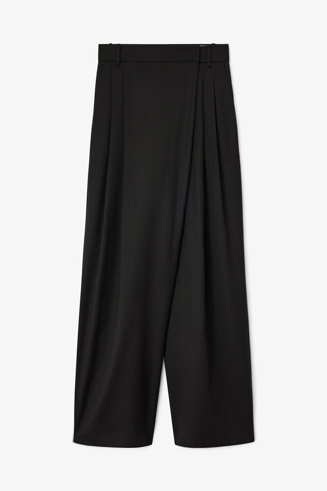 Trousers in Black Cross-over, Black