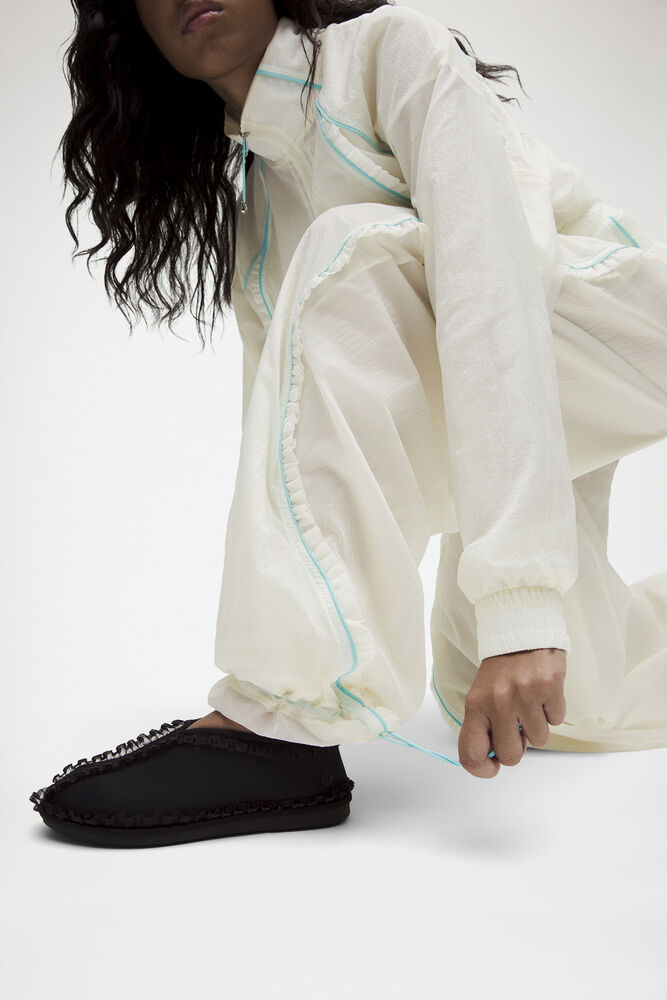 Ruffle-Trim Textured MR Pants, Coconut Ivory