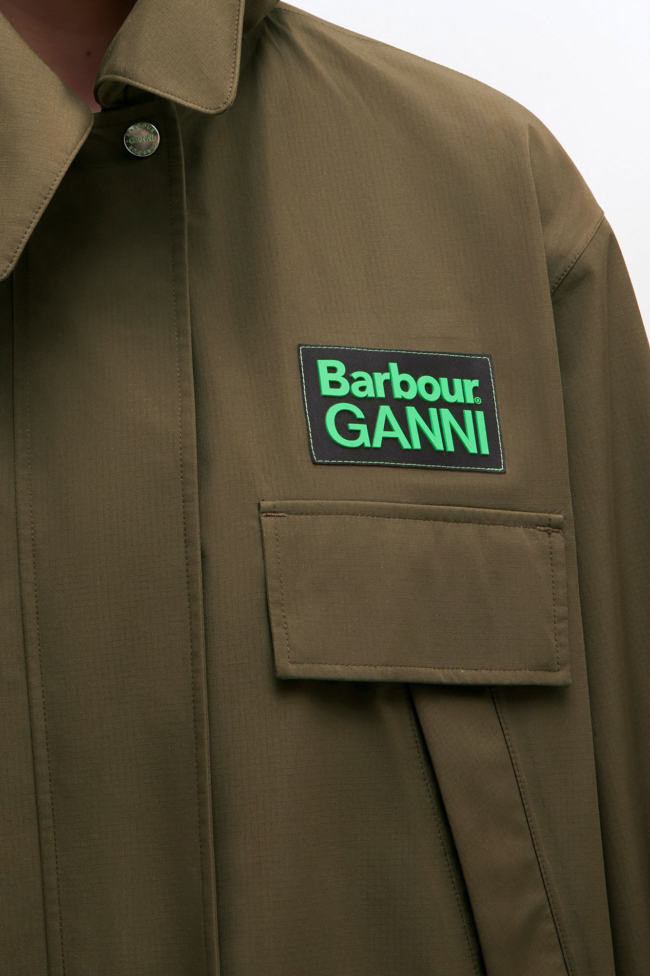 Long Coat in Green, Wool, in colour Kalamata - 3 - GANNI