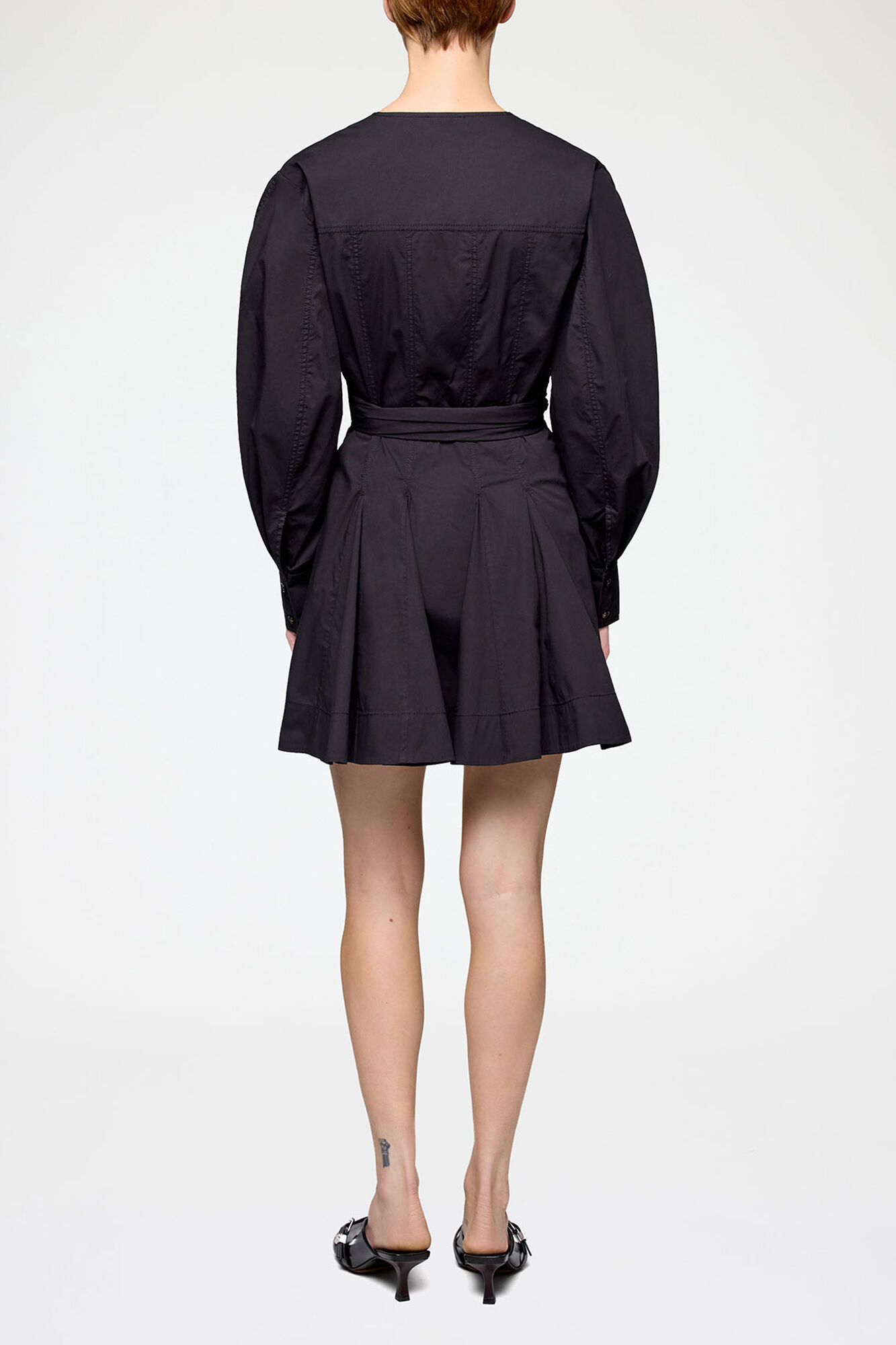 ストレッチコットンのシャツドレス, Organic Cotton, in colour Black - 2 - GANNI